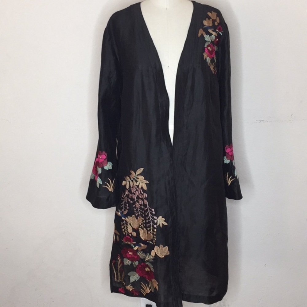 Citron Embroidered Duster M